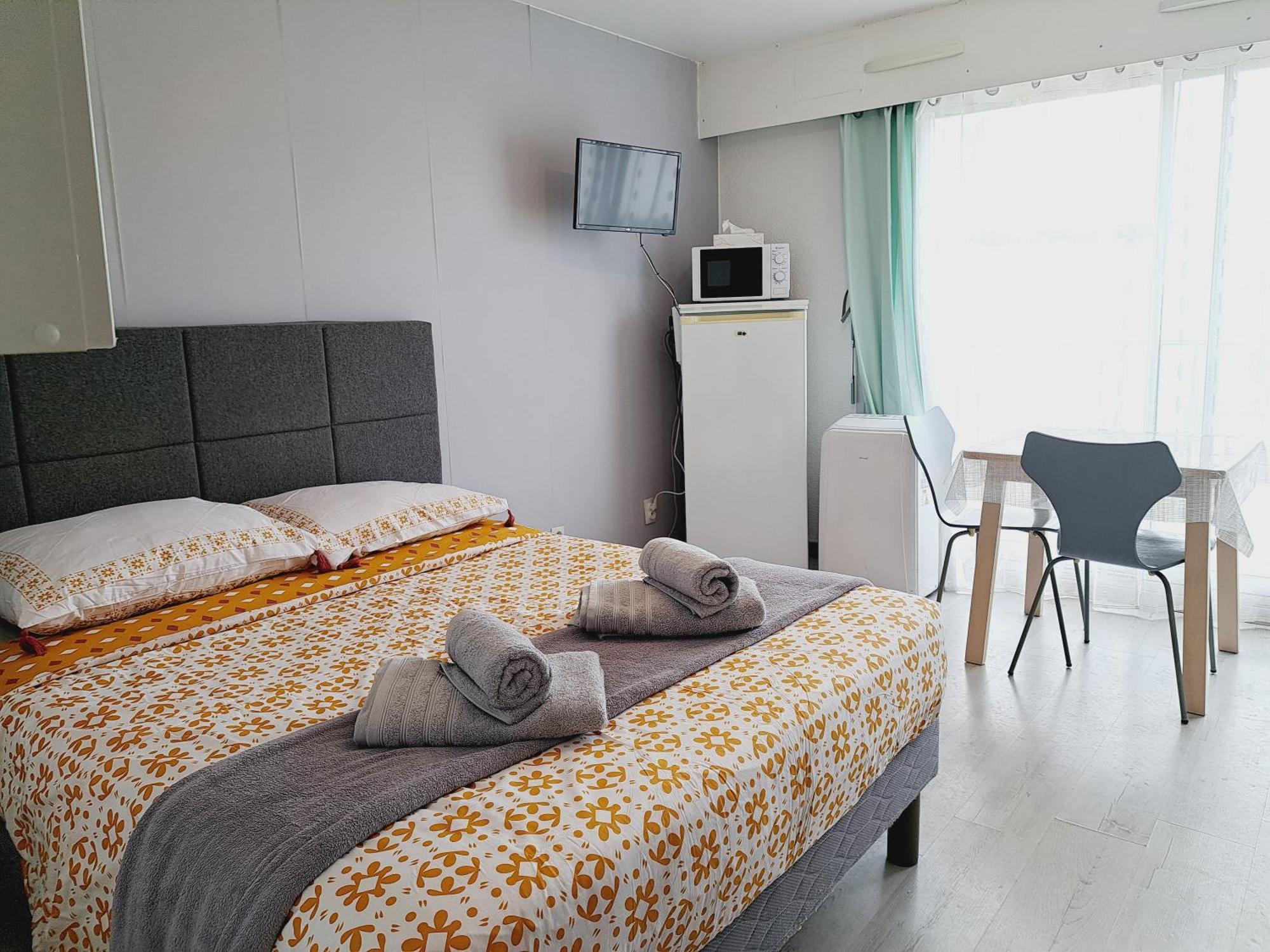 Studio Moderne - Plage Du Grazel 格吕桑 外观 照片