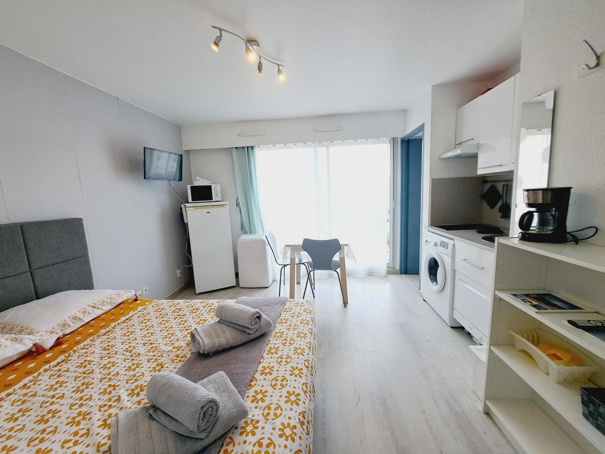 Studio Moderne - Plage Du Grazel 格吕桑 外观 照片